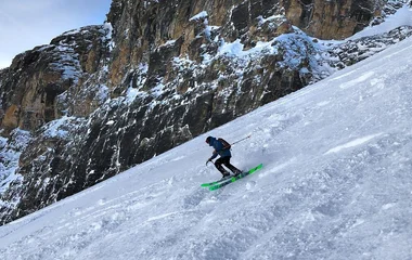 Pessoa esquiando em Tignes.