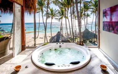 Zen oasis, jacuzzi
