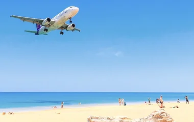 Plane spotting in mai khao phuket