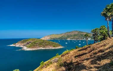 ผาหินดำ ภูเก็ต