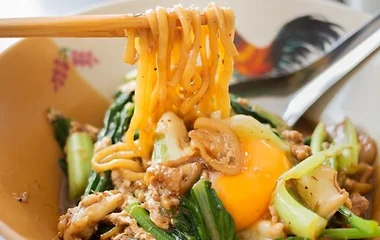 หมี่ผัดฮกเกี้ยน