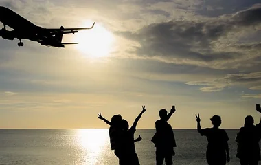 หาดไม้ขาว