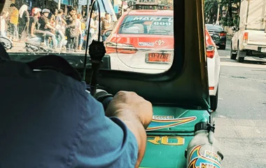 plane and shuttle bus