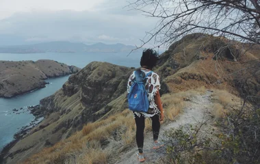 hiking in nusa penida