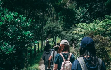 hike in cook islands