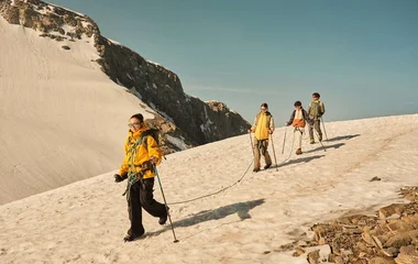 hiking, winter, club med