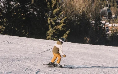 child skiing