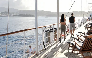 Fitness school aboard Club Med 2