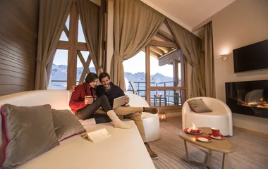 Забудьте про турботи після прибуття на курорт.