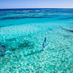 Windsurfen und Funboard-Ferien all-inclusive