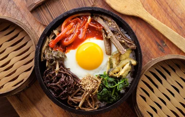 Bibimbap, spécialité culinaire lors d'un voyage en Corée du Sud