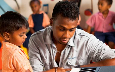 Become a volunteer in the network: