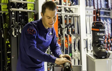 ski man ski pro shop rossignol club med