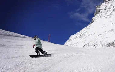 台灣最大滑雪社團SNOWKON創辦人-小宇