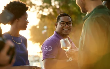 СВОЯ ОСОБЛИВА АТМОСФЕРА