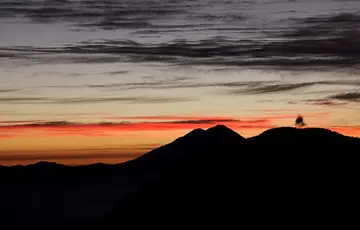 mont batur bali indonésie