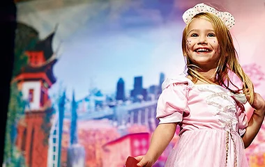 20.30 - ההצגה מתחילה