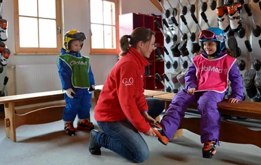 Ski-in / Ski-out resorts  & Ski facilities