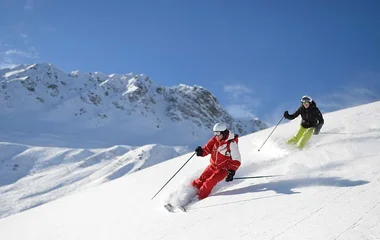 Ski techniques for intermediates
