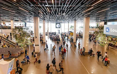 Amsterdam Airport Schiphol is amazing for layovers