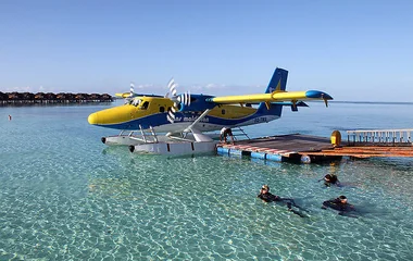 Idrovolante alle isole Maldive
