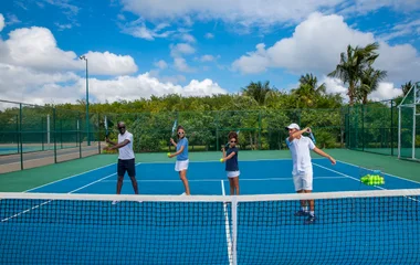 tennis lessons at Club Med