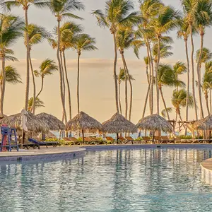 Курортний басейн і пляж Пунта-Кана