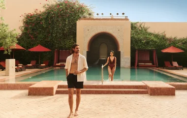 Vista aérea do Club Med La Palmeraie em Marrakech com palmeiras e arquitetura marroquina