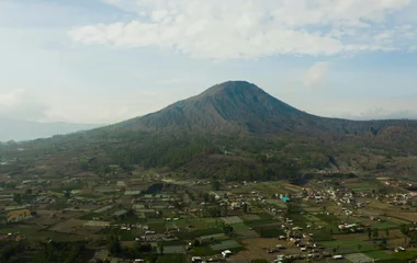 picture of mount batur, bali