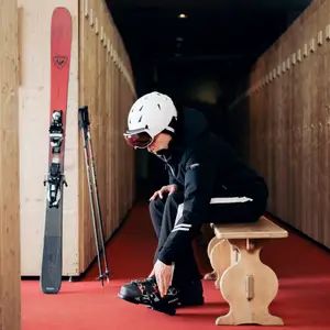 Location de ski ou snowboard avec Club Med : matériel et service d'excellence