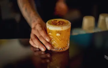 Restaurants & Bars