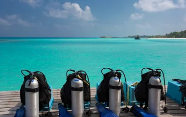 Scuba diving equipment