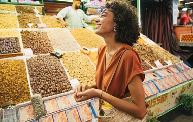 Femme à Marrakech La Palmeraie