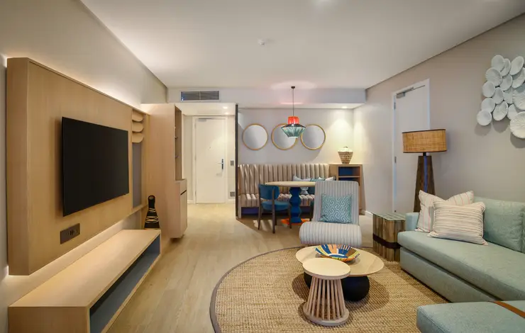 Exclusive Collection Space, Suite