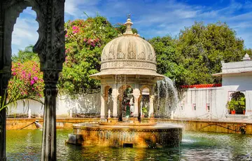 Sahelion Ki Bari