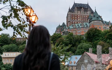 walking in the towns of quebec