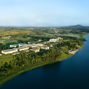 Lake Paradise