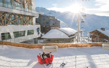 Personas en la nieve de Val Thorens.
