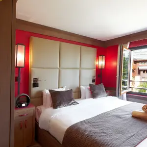 Exclusive Collection Space, Suite