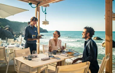 déjeuner bord de mer cefalu